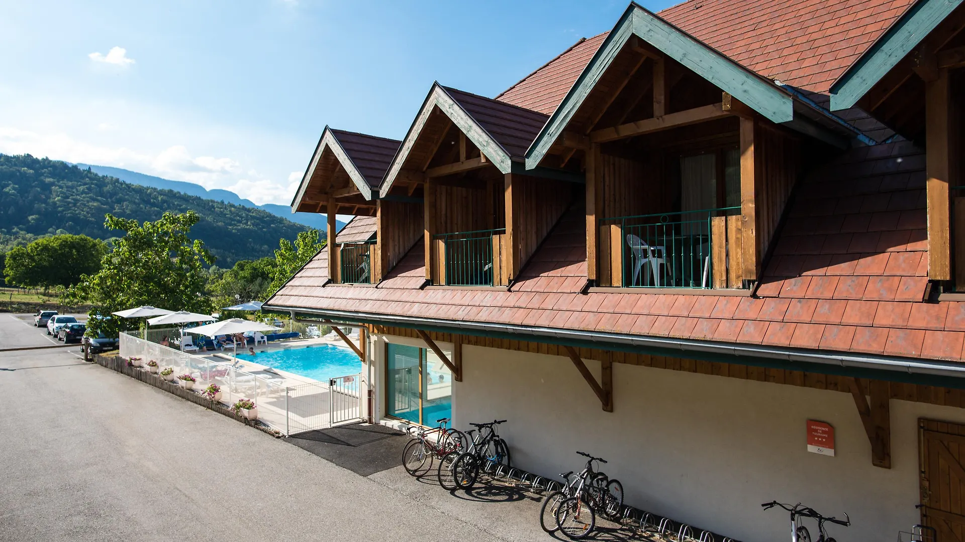 Vacanceole - Residence Le Birdie Giez 3*,