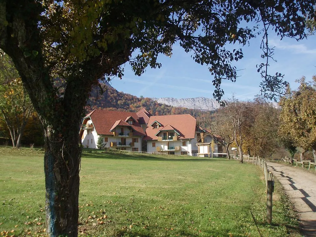 Vacanceole - Residence Le Birdie Giez