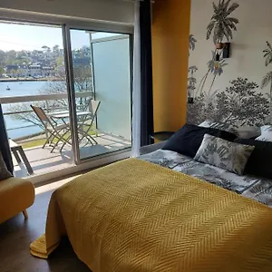 Exposé Plein Sud Vu Sur Le Port De Plaisance Appartement Perros-Guirec